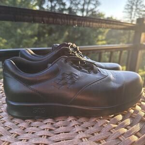SAS Solid All Black Walk Easy Free Time Tripad Comfort Women's Shoes Size 7 WWW